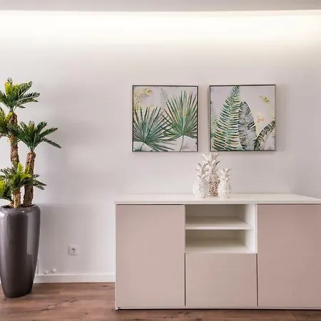 Alto Nogueiras House Lägenhet *