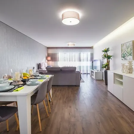 Alto Nogueiras House